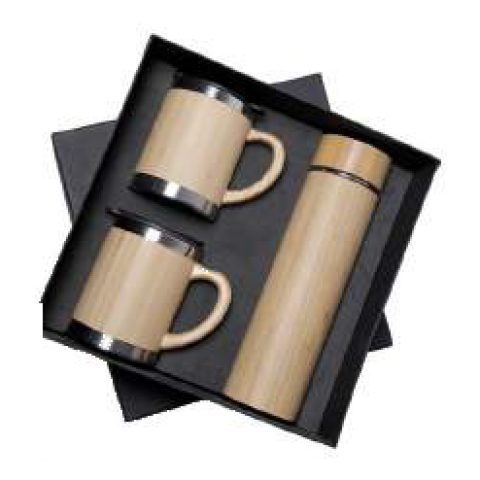 3-in-1 gift set: 2 mugs + Bottle