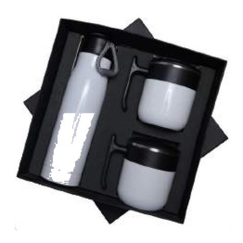 3-in-1 gift set: 2 mugs + Bottle