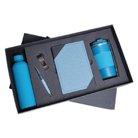 5-in-1 gift set: Water bottle + Mug + Notebook + Pen + Keychain