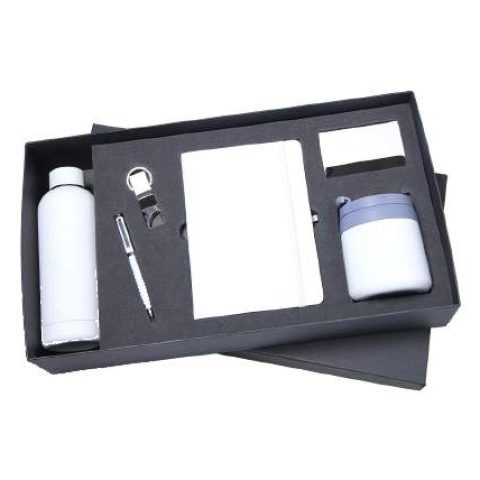 6-in-1 gift set: Water bottle + Card holder + Notebook + Pen + Keychain + Mug