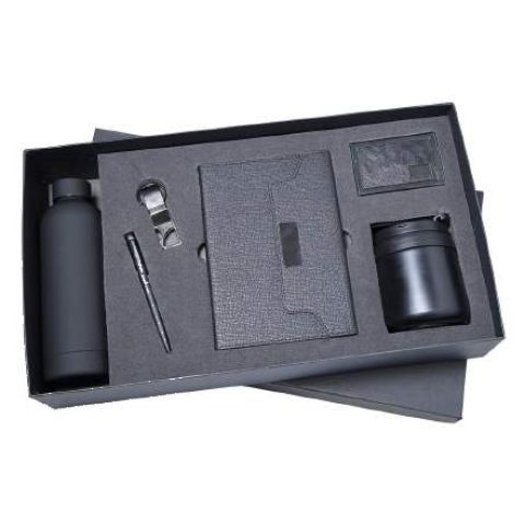 6-in-1 gift set: Water bottle + Card holder + Notebook + Pen + Keychain + Mug