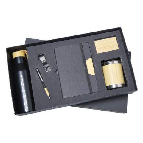 6-in-1 gift set: Water bottle + Card holder + Notebook + Pen + Keychain + Mug